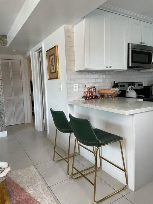 Jungle Cottage With Luxury Pool, Hot Tub And More! Lake Worth Beach Eksteriør billede