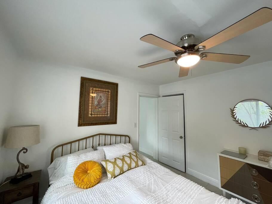 Jungle Cottage With Luxury Pool, Hot Tub And More! Lake Worth Beach Eksteriør billede
